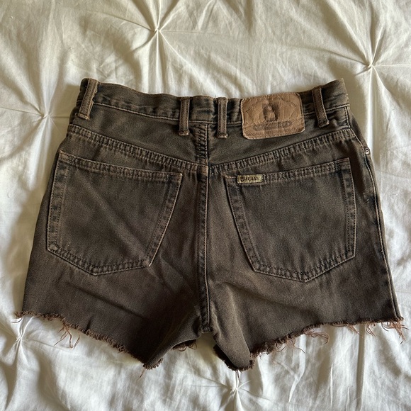 Vintage Brown Jean Shorts - Picture 4 of 4